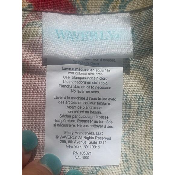 Waverly Moonlight Medallion Curtain Valance 51” long 20” Wide Metallic Abstract - Picture 5 of 8